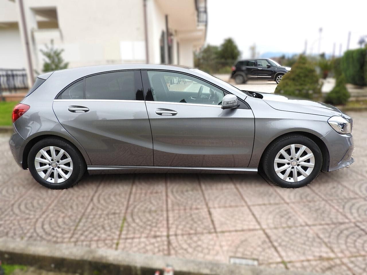 Mercedes-benz A 180 A 180 d Automatic Sport NAVI. neop.