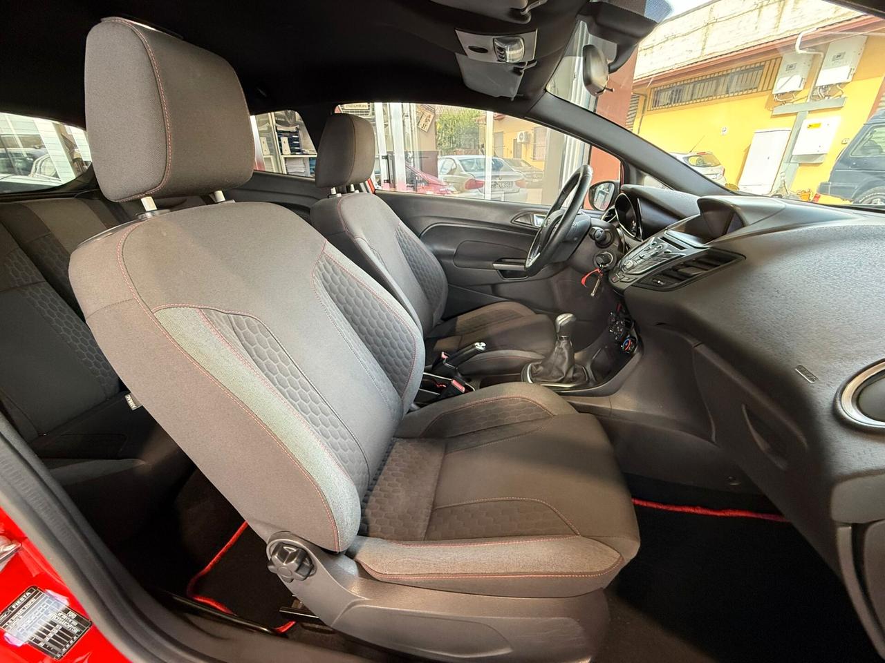 Ford Fiesta 1.5 TDCi 75CV 3 porte ST-Line