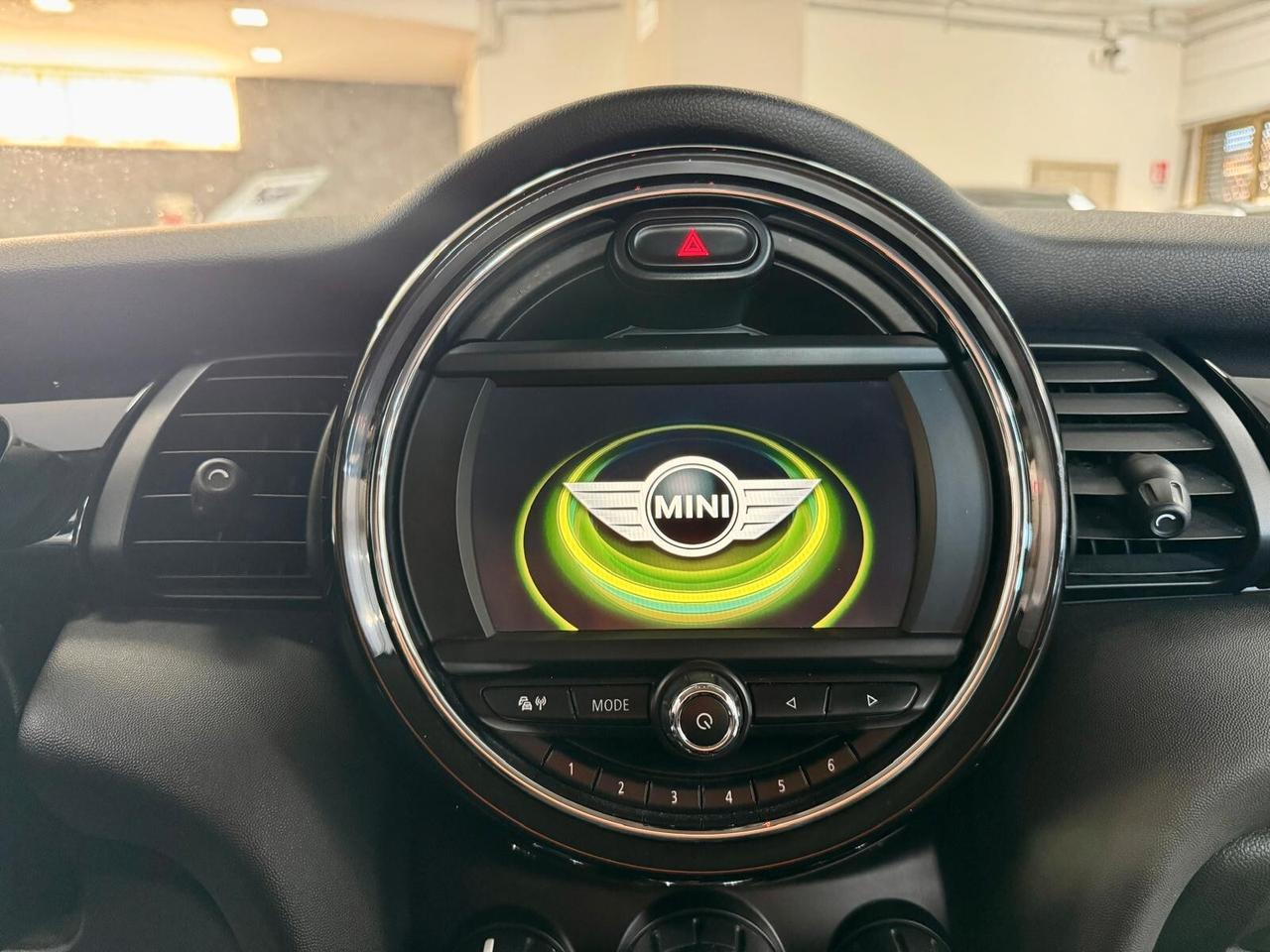 Mini One D 1.5 95cv 2015