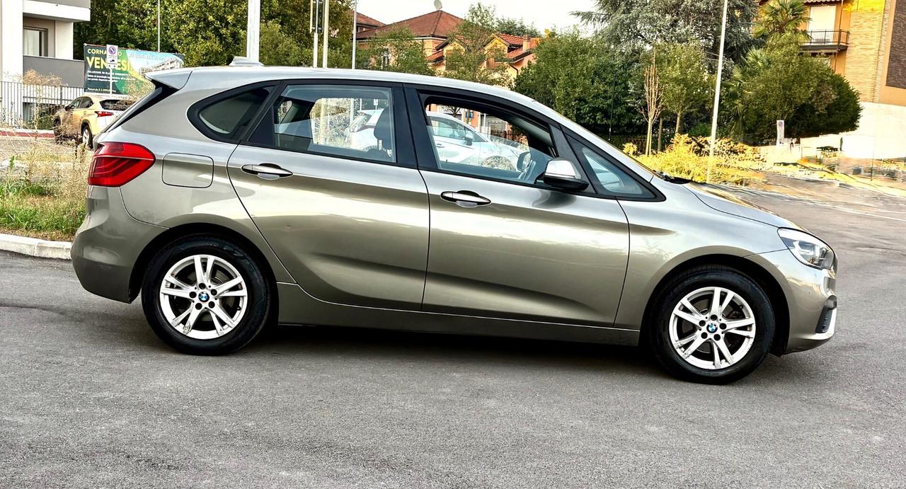 Bmw 218d 150cv Tourer Luxury 1prop Euro 6