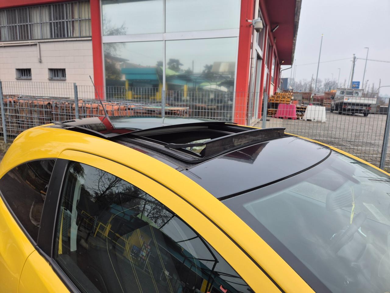 Opel Corsa 1.4 16V 3 porte b-color Euro 5