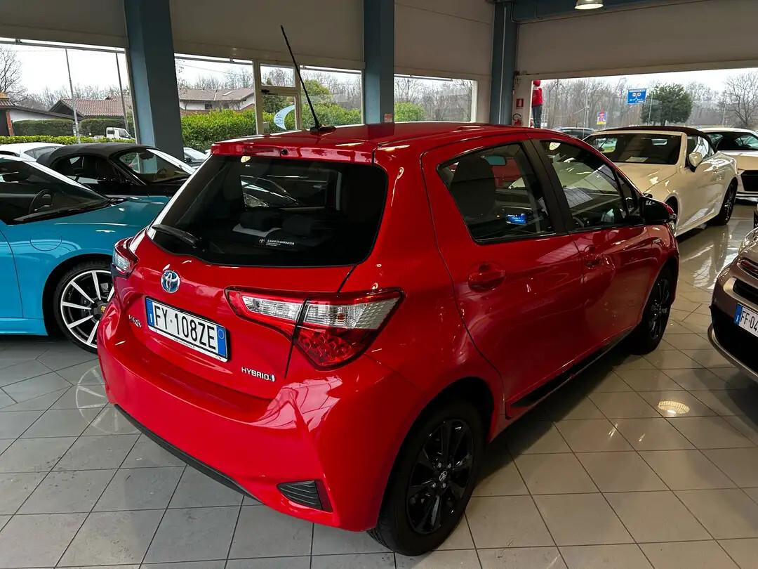 Toyota Yaris 1.5 Hybrid 5 porte Active