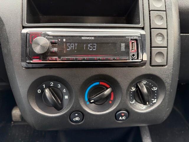 Ford Fiesta 1.2 16V 5p. euro 4 ok neopatentati