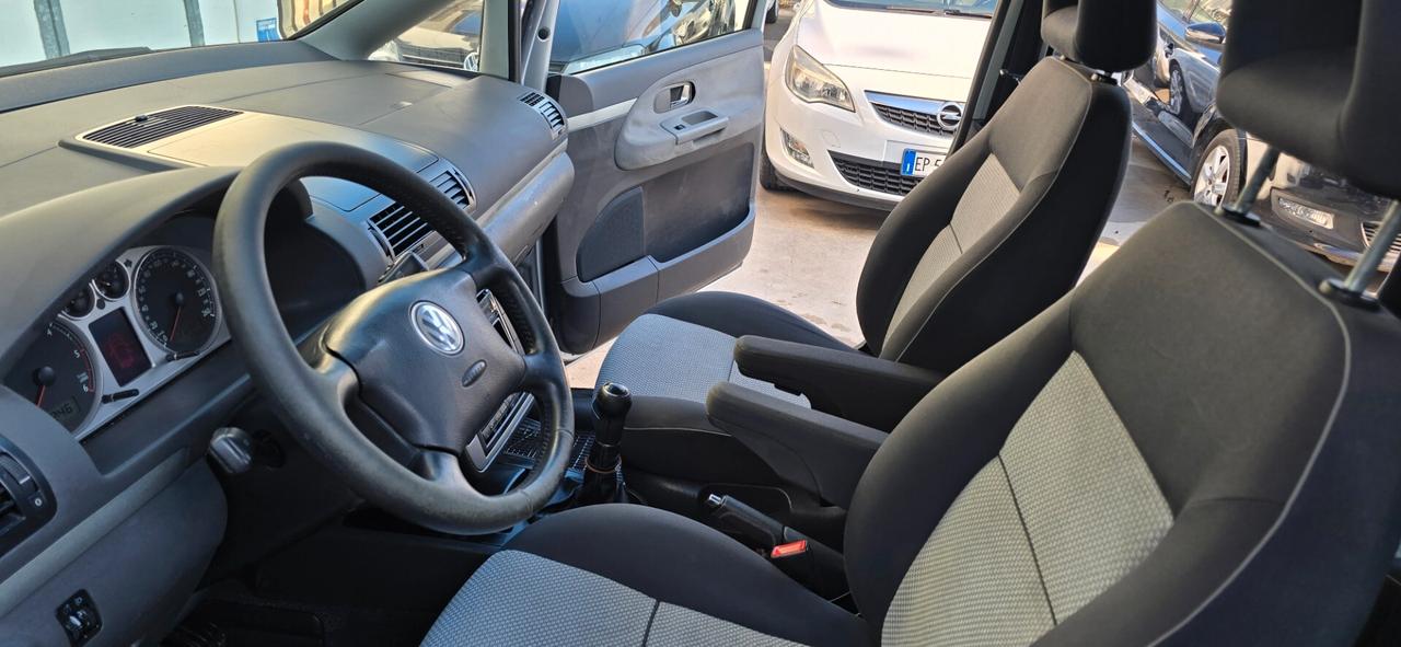 Volkswagen Sharan 2.0 TDI DPF United