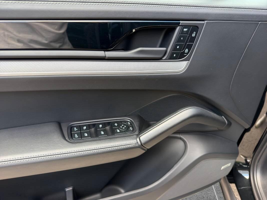 Porsche Cayenne Coupe 3.0 353CV SOSPENSIONI BOSE CERCHI DA 22
