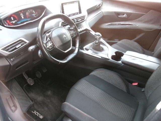 Peugeot 3008 BlueHDi 120 S&S Allure