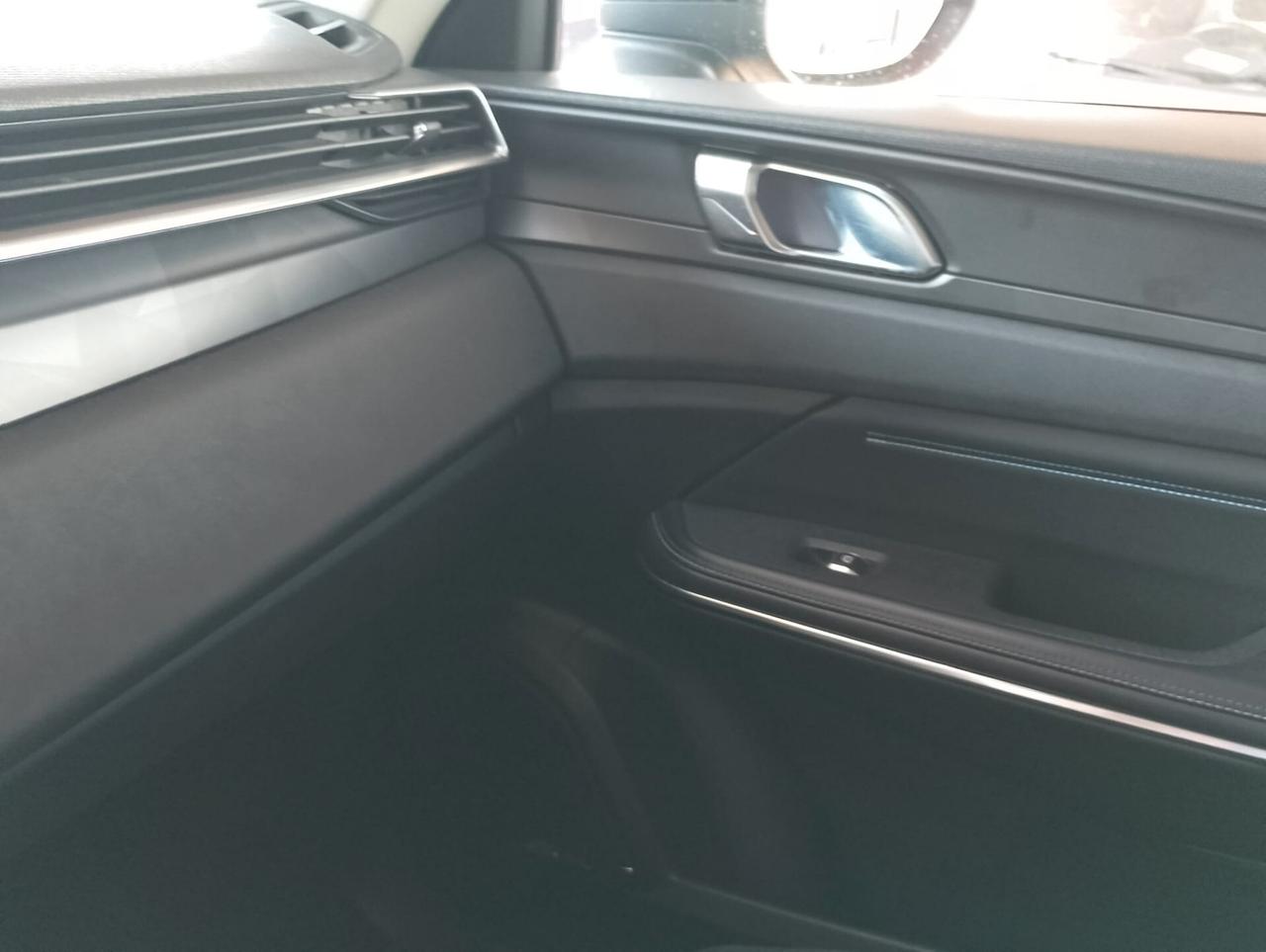 Lynk&co 01 PHEV