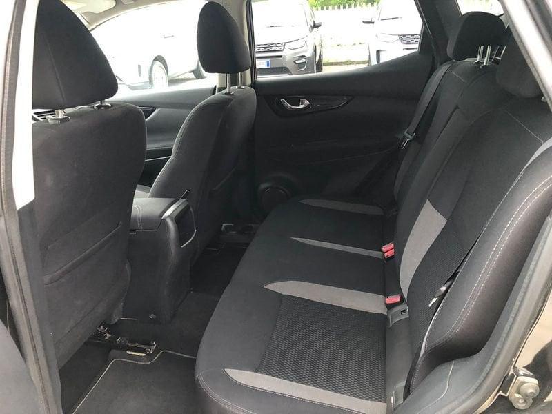 Nissan Qashqai II 2017 1.6 dci N-Connecta 130 cv autocarro