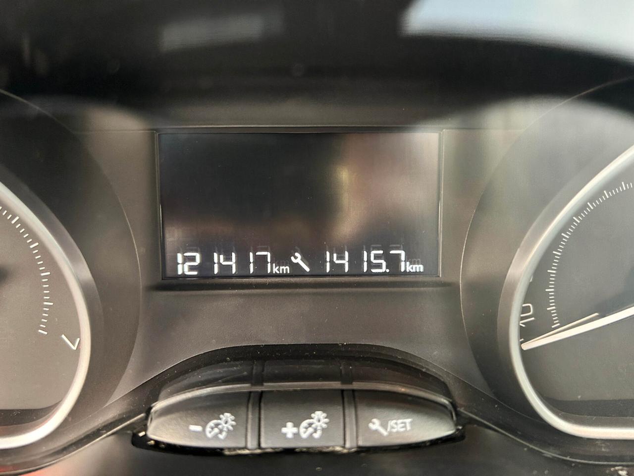 Peugeot 2008 1.2 Benzina 82CV - 2016