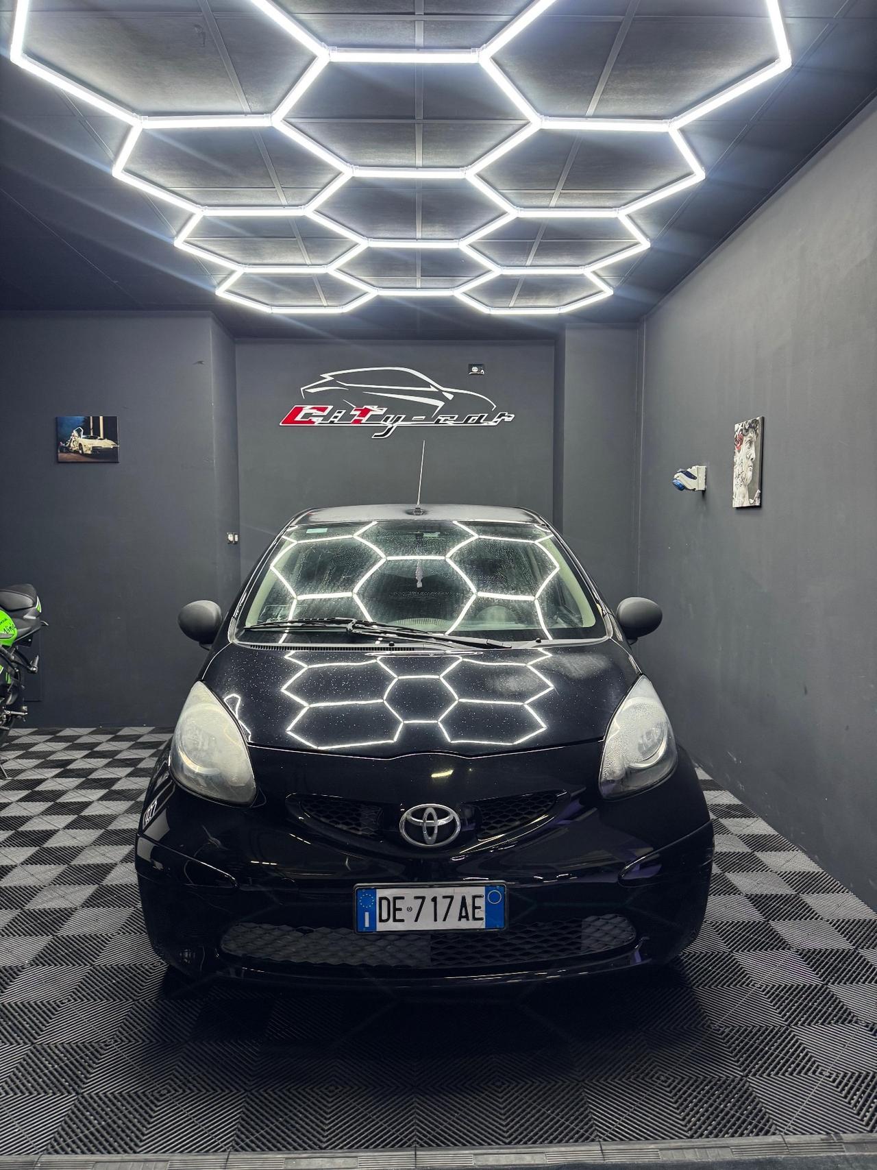 Toyota Aygo 1.0 12V VVT-i 5 porte