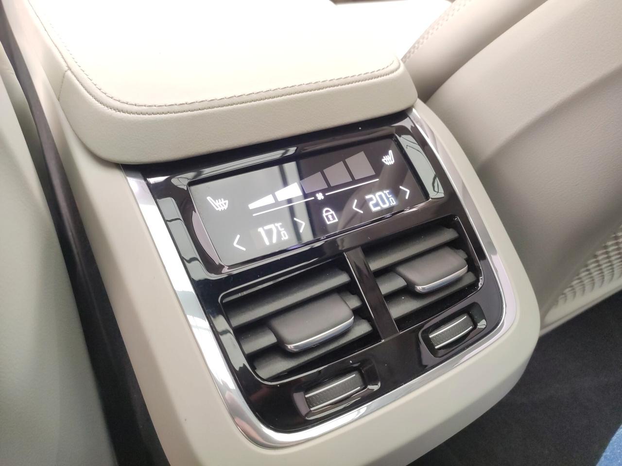 Volvo V90 B4 (d) automatico Ultimate Bright