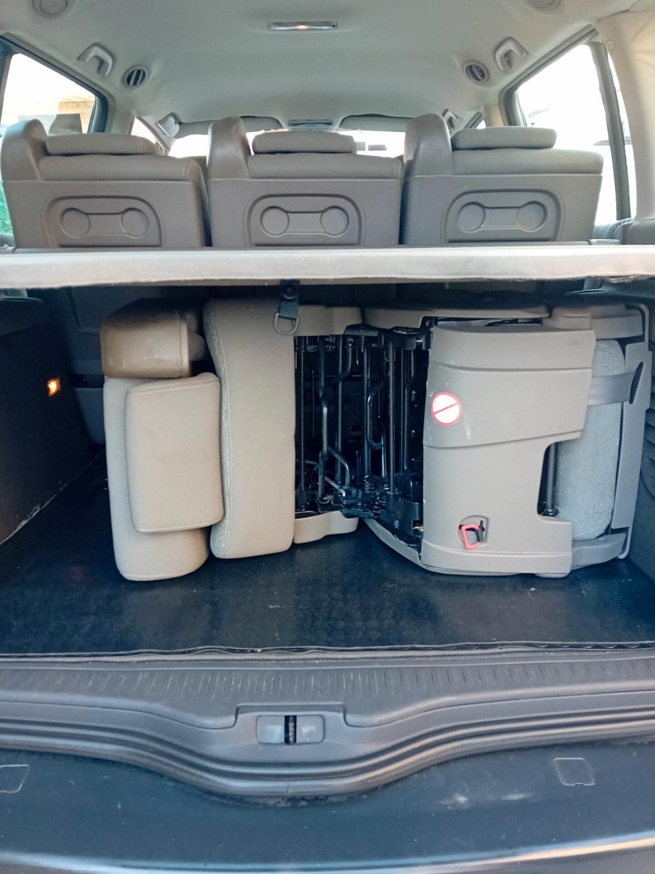 Renault Espace 1.9 dCi Expression 7 POSTI