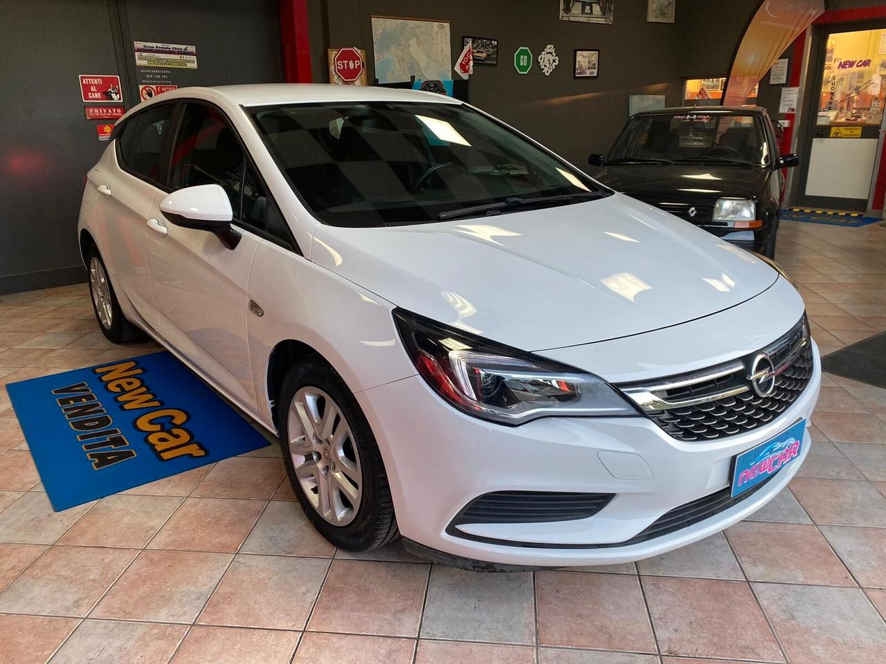 Opel Astra 1.6 CDTi 5 porte