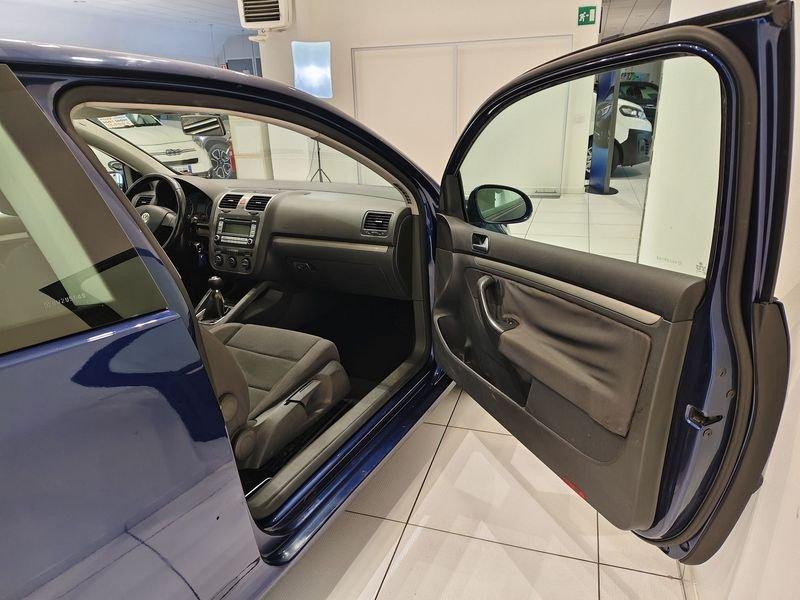 Volkswagen Golf Golf 5p 1.6 Comfortline bi-fuel GPL*GPL fino al 06/28*