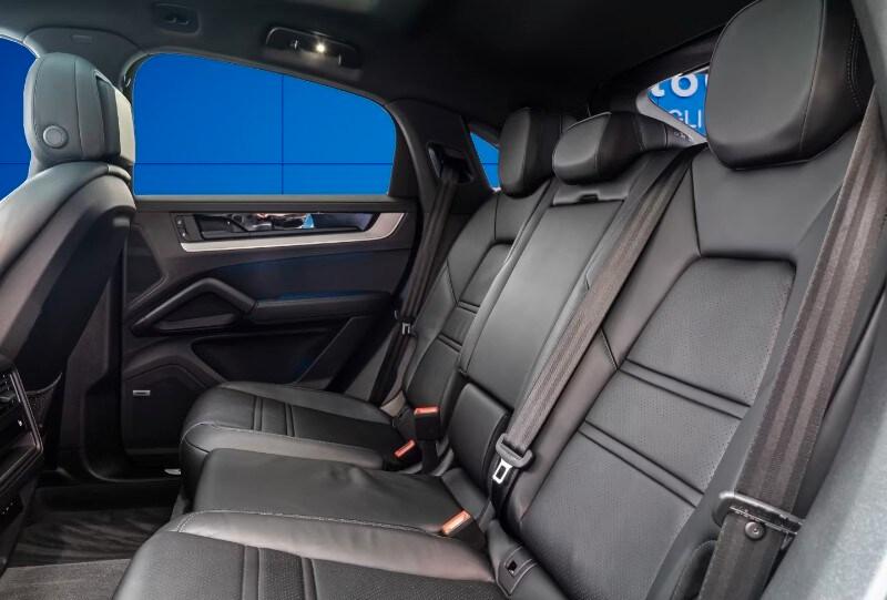 PORSCHE Cayenne Coupé Cayenne Coupé 3.0 V6 E-...