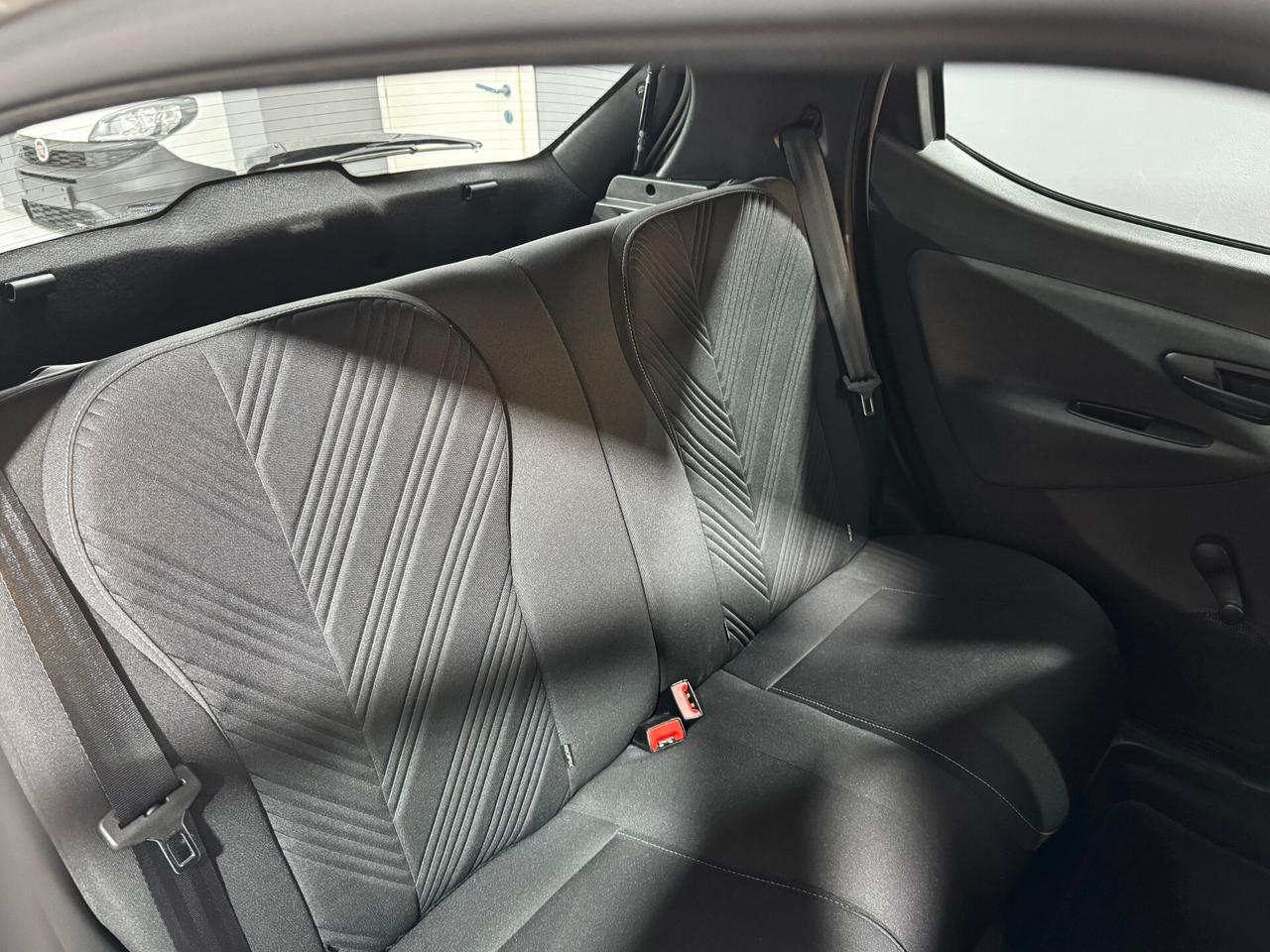 Lancia Ypsilon 1.0 FireFly 5 porte S&S Hybrid Gold
