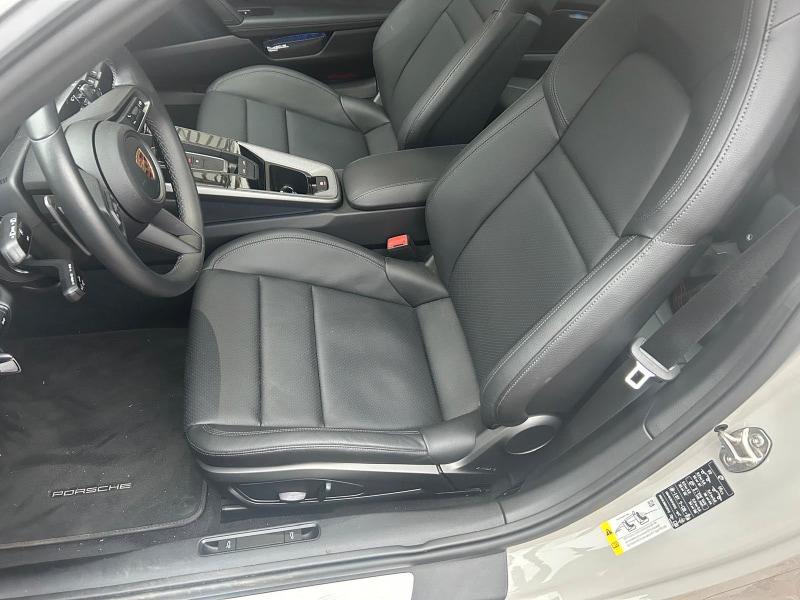 PORSCHE 911 (992) 911 Targa 4
