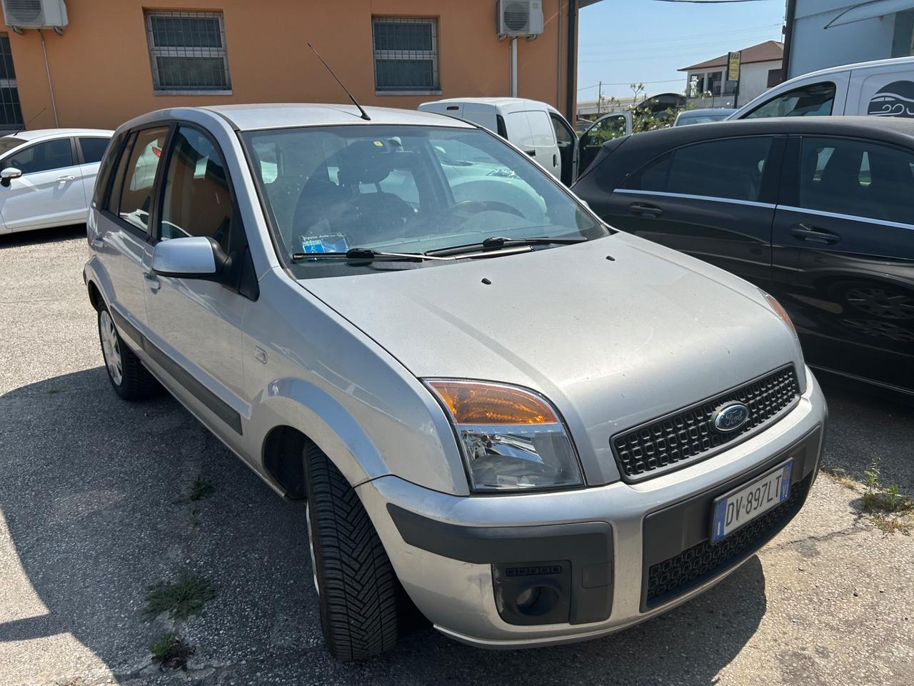 Ford Fusion UAV 1.4 16V 5p.