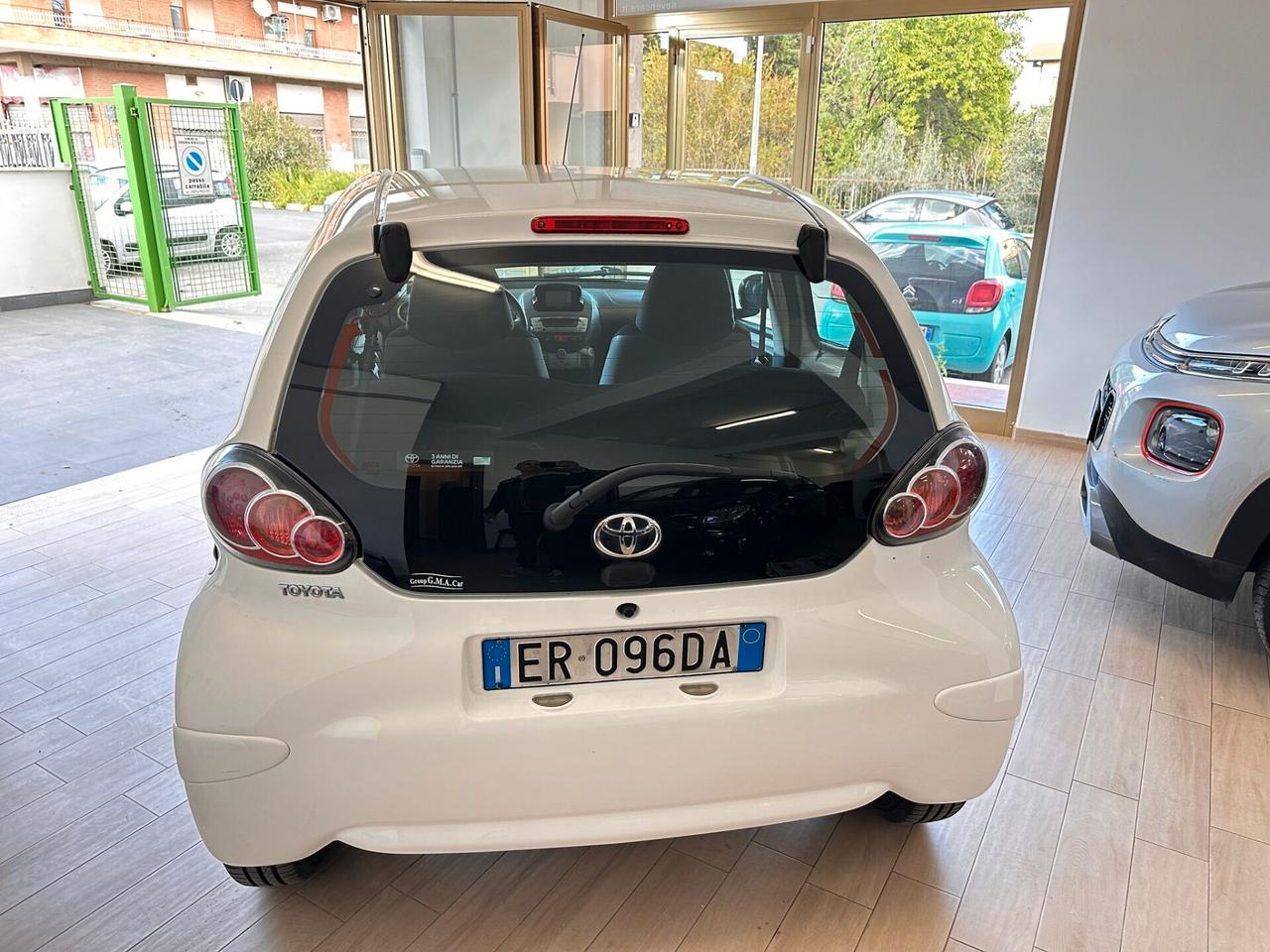 Toyota Aygo 1.0 12V VVT-i 5 porte Lounge Connect