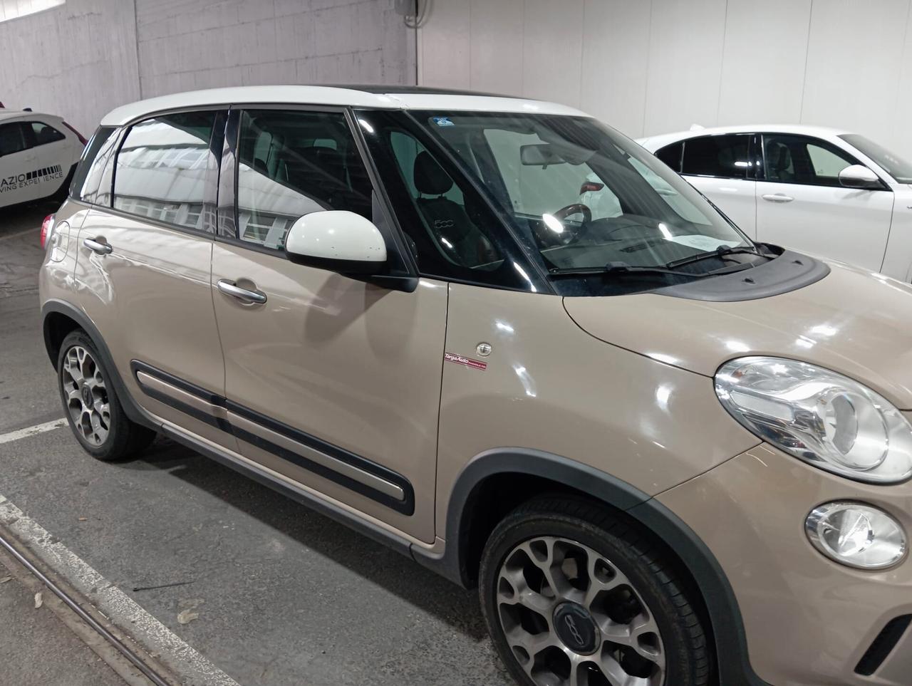 Fiat 500L 1.6 Multijet 120 CV Trekking tetto apribile