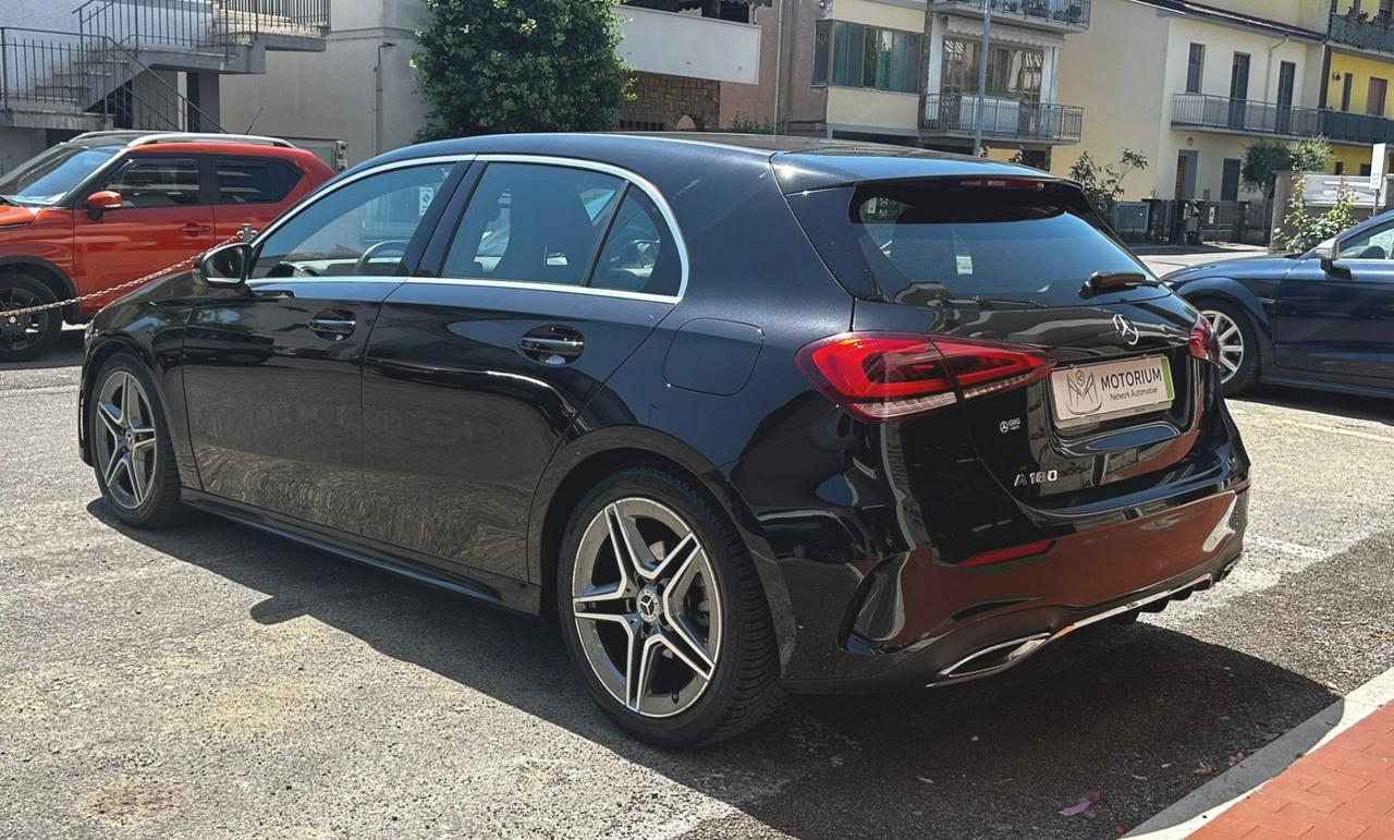 Mercedes-Benz A 180 Premium AMG