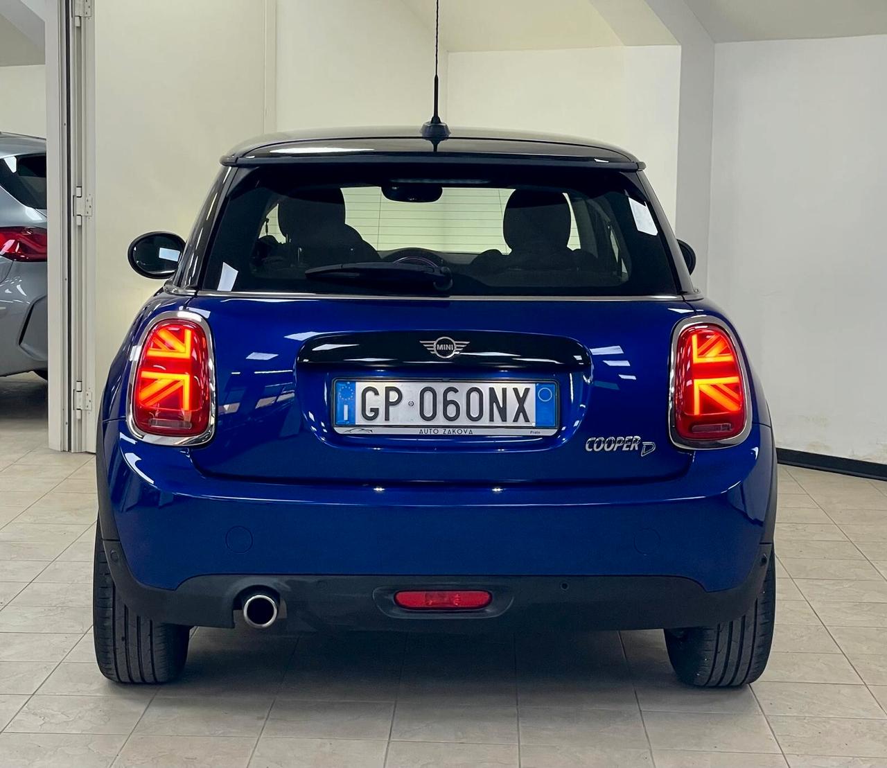Mini Cooper D IV F56 2018 3p 1.5