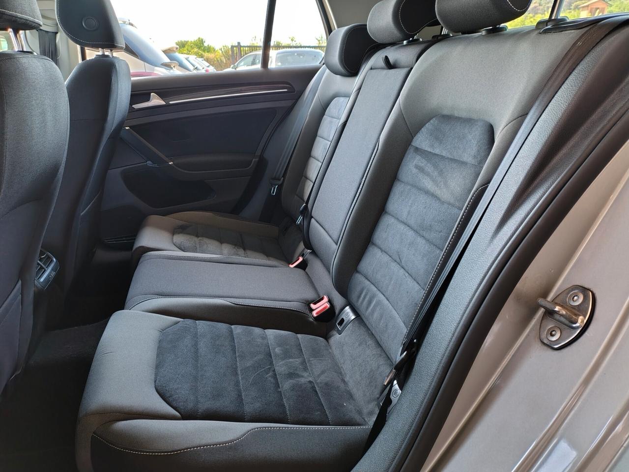 Volkswagen Golf 1.6 TDI 110 CV 5p. Executive BlueMotion Technology