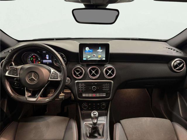 MERCEDES-BENZ A 200 d Premium
