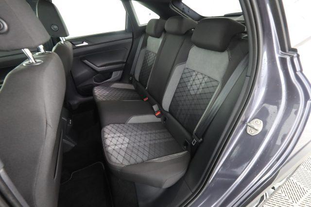 VOLKSWAGEN Taigo Taigo 1.0 TSI 110 CV R-Line