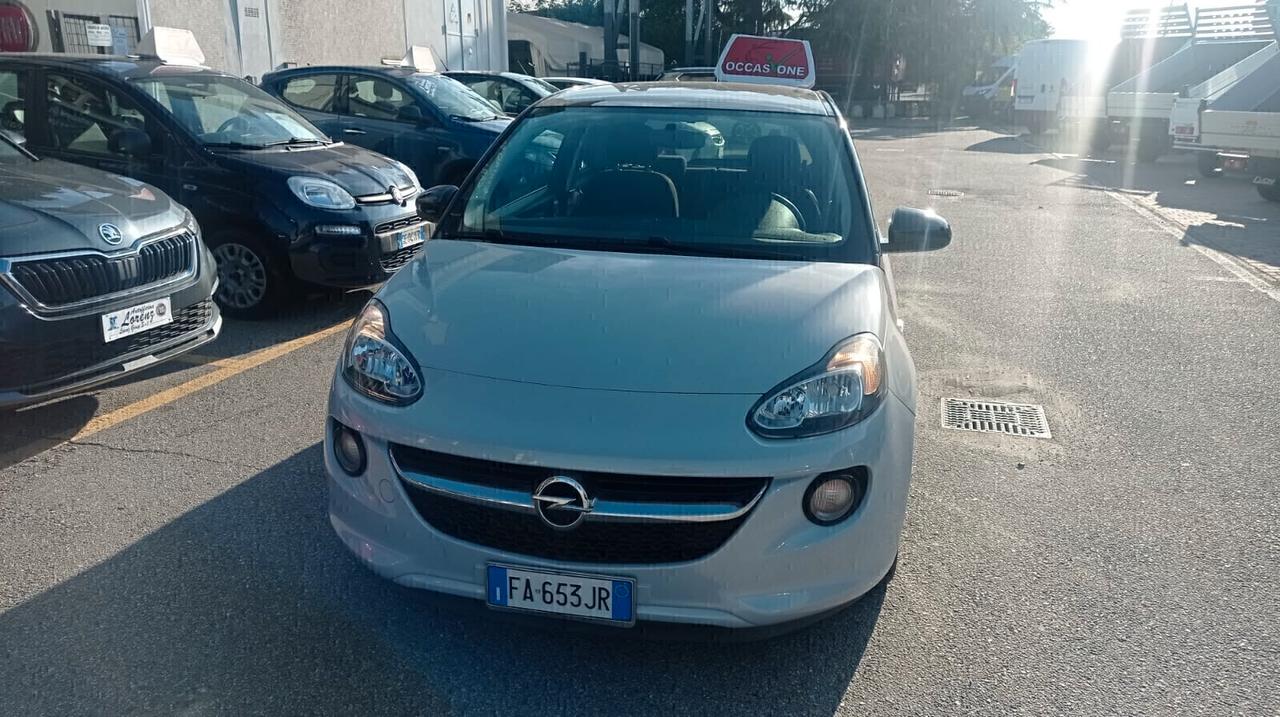 Opel Adam 1.2 70 CV