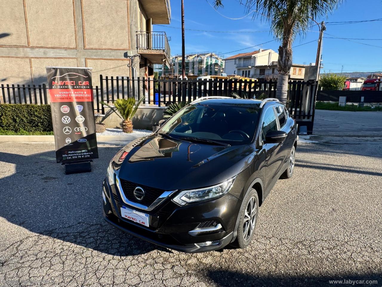 NISSAN Qashqai 1.6 dCi 4WD N-Connecta