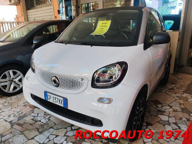 SMART ForTwo 70 1.0 twinamic " navi + int. in pelle "