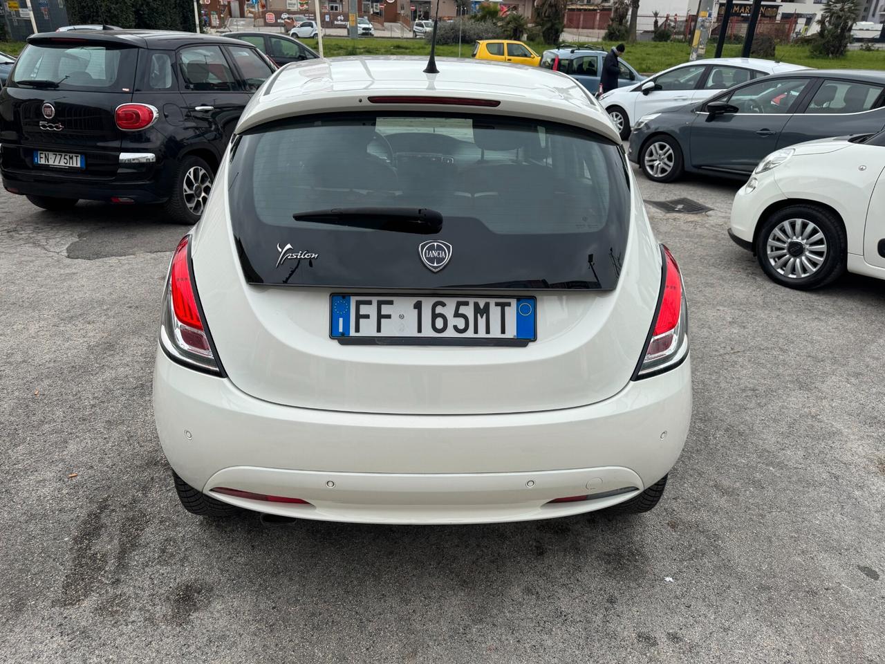 Lancia Ypsilon 1.2 GPL ECOCHIC 12/2016