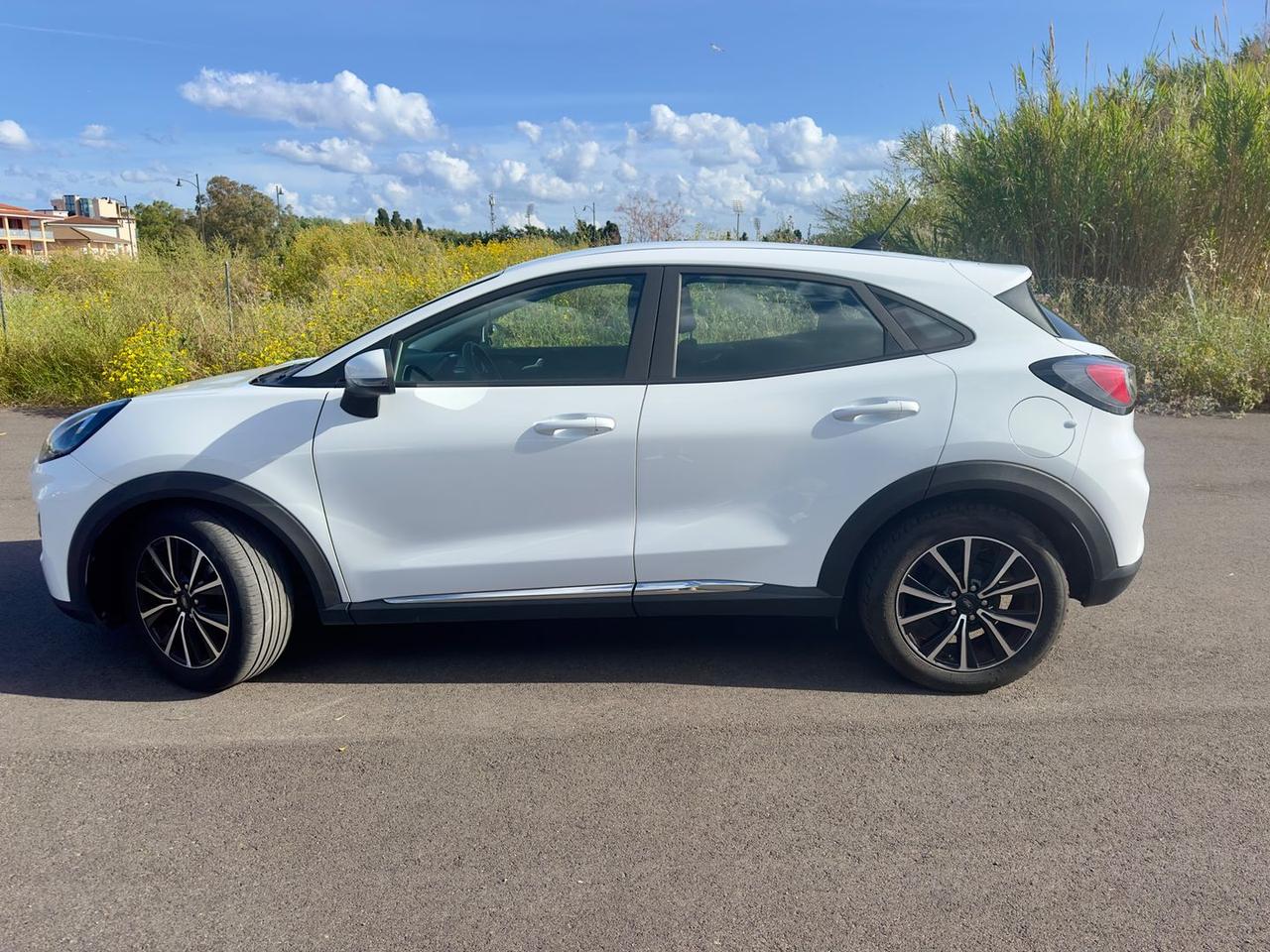 Ford Puma 1.0 Ecoboost mHEV Titanium
