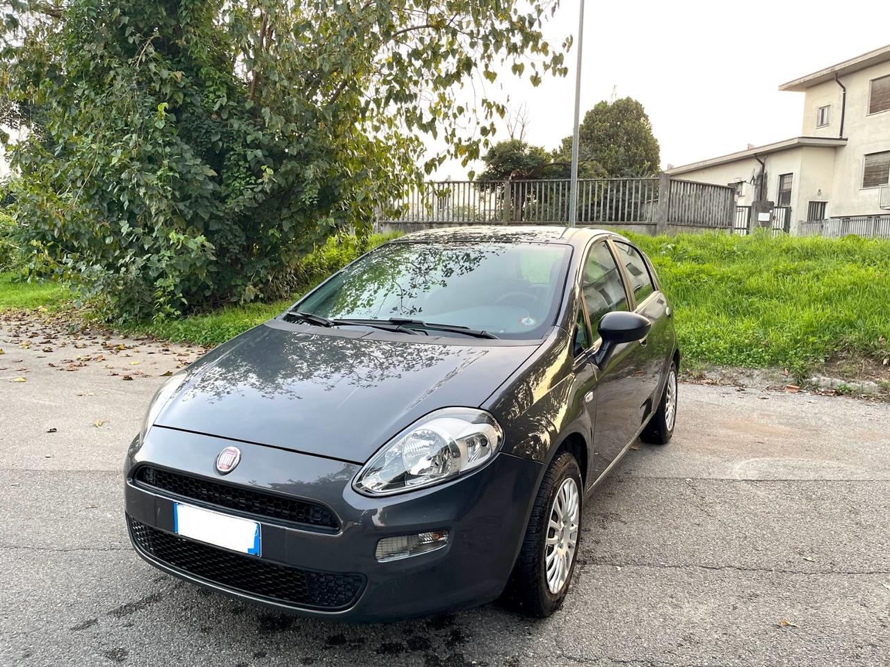 Fiat Punto 1.3 MJT II 75 CV 5 porte Lounge per Neopatentati 2014