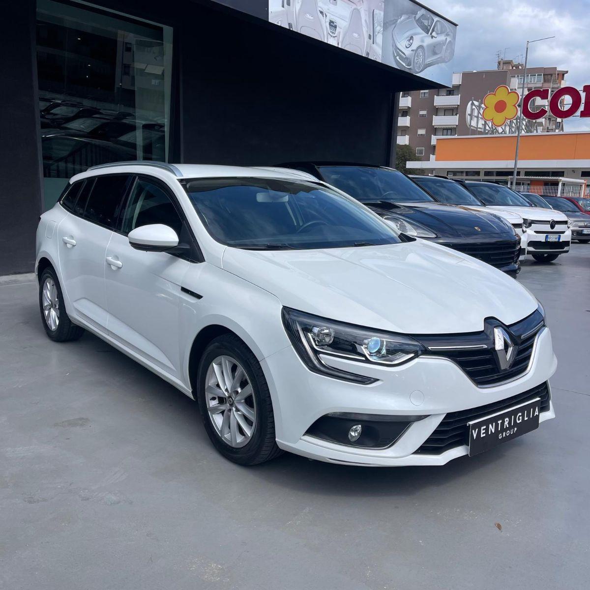 RENAULT - Mégane SporTour Sporter dCi