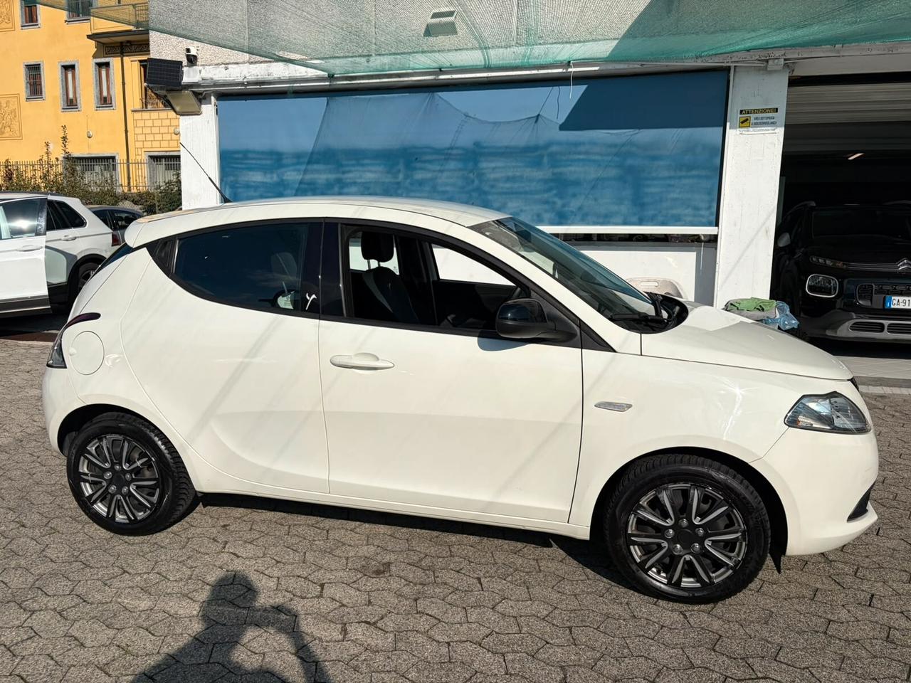 Lancia Ypsilon 1.2 69 CV 5 porte Gold*EURO6*NEOPATENTATI