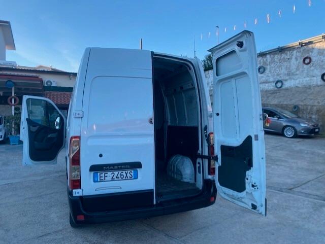 Renault Master 2.3 dCi