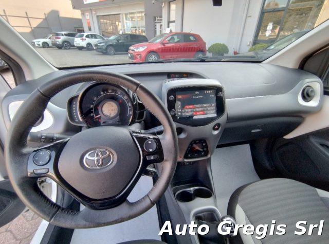 TOYOTA Aygo 1.0 VVT-i 72 CV x-play-GARANZIA FINO 36 MESI