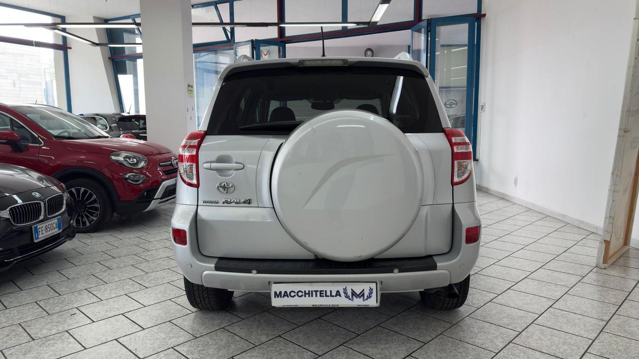 Toyota RAV 4 RAV4 2.2 D-4D 150 CV DPF Exclusive