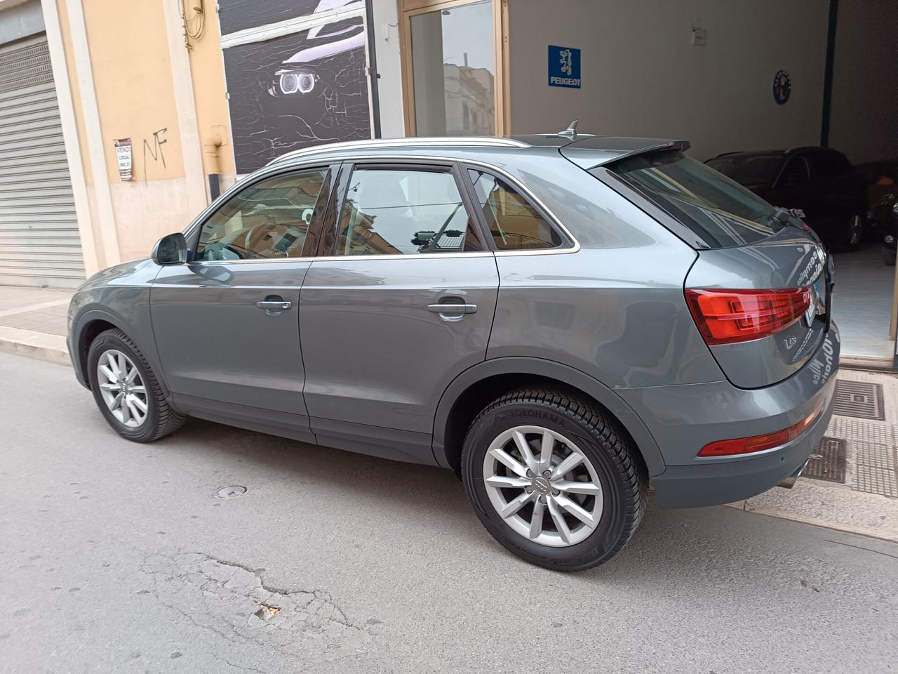 Audi Q3 2.0 TDI 120 CV S tronic Business