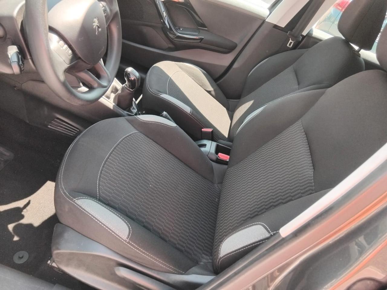 PEUGEO 208 1.6 BlueHDI 75CV ACTIVE GARANZIA 12 MESI