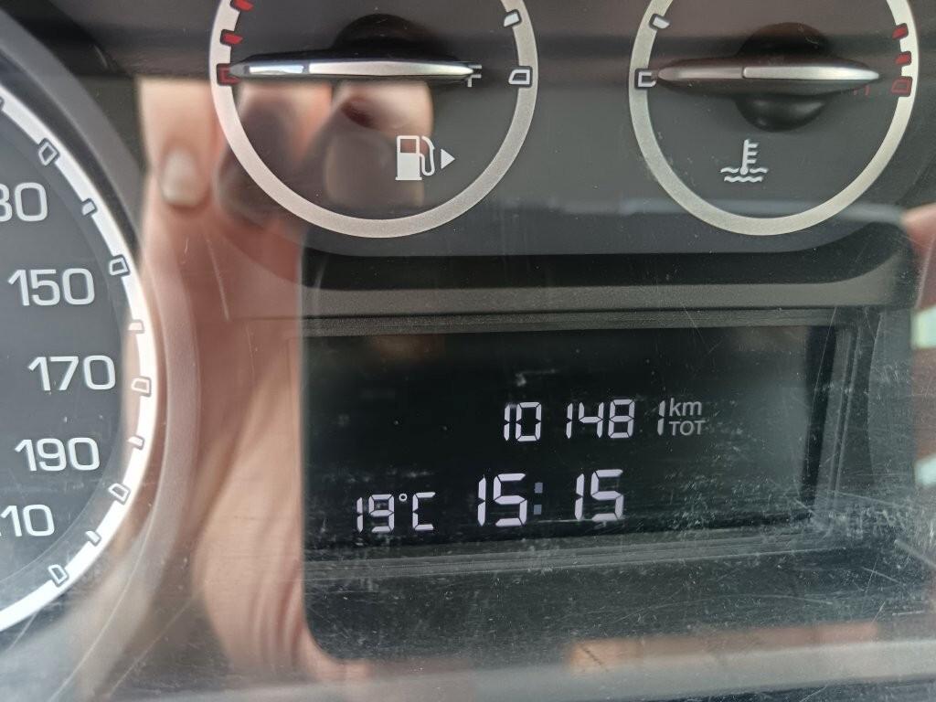Lancia Ypsilon 1.2 69 CV Unyca
