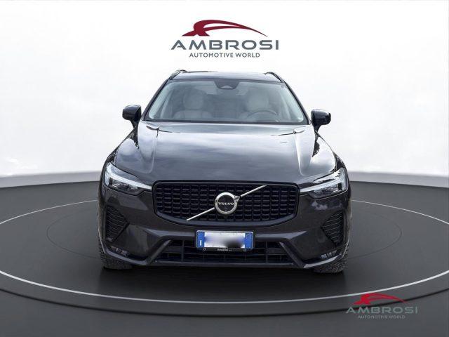 VOLVO XC60 B4 (d) AWD automatico Ultimate Dark