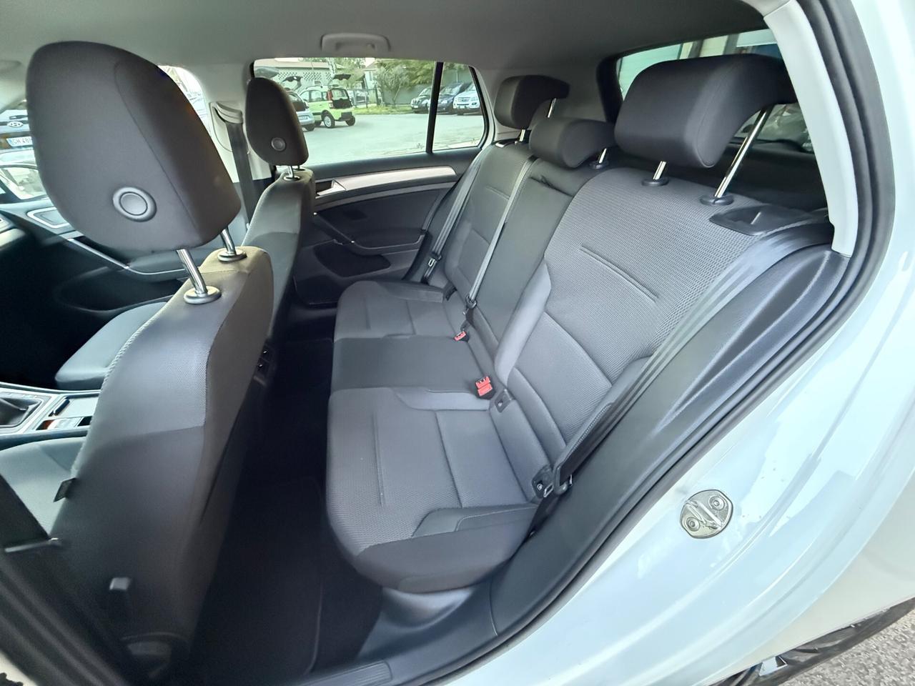 Volkswagen Golf Business 1.6 TDI 5p. Comfortline BlueMotion Technology