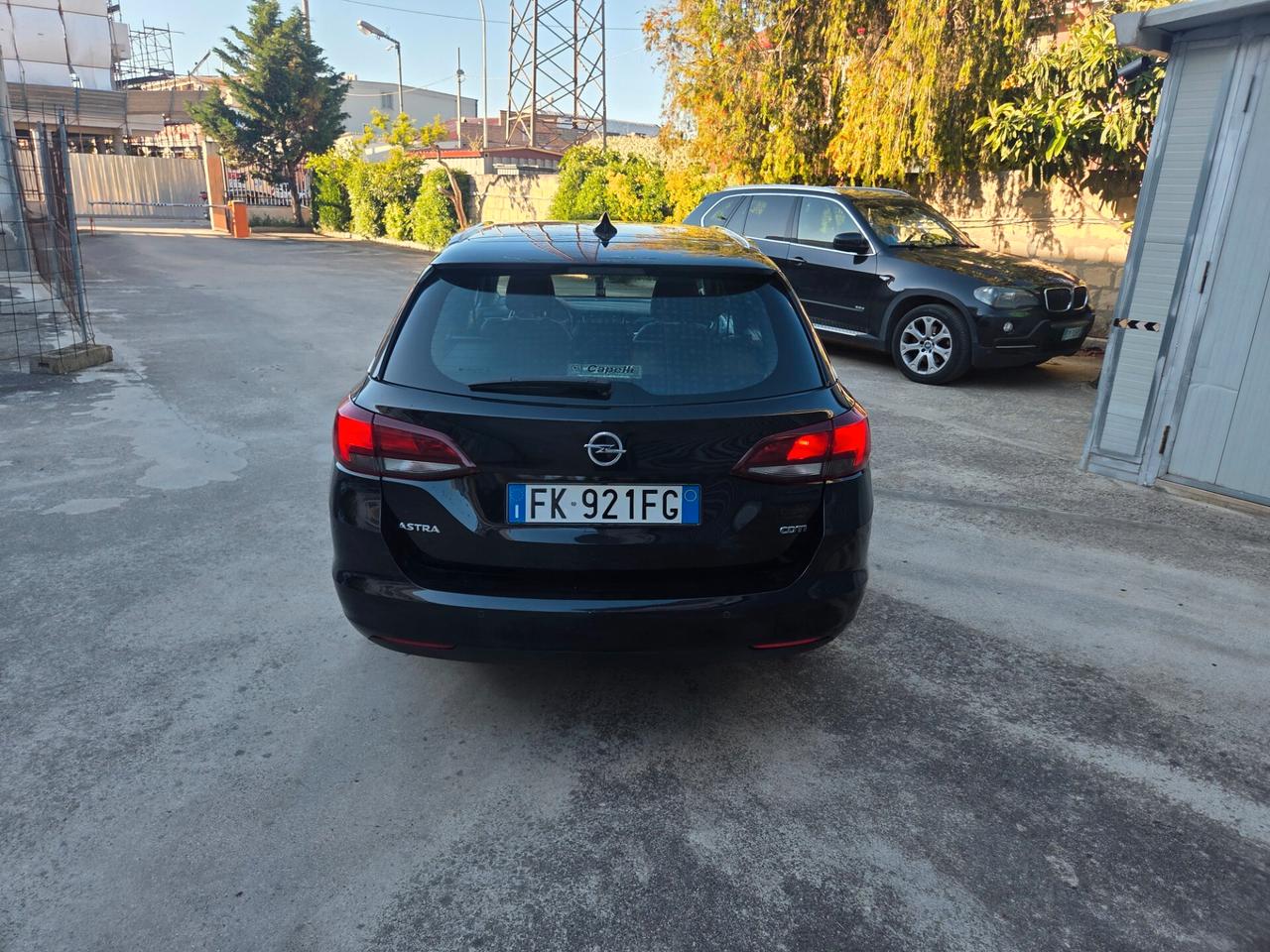 Opel Astra 1.6 CDTi 136CV aut. Sports Tourer Innovation