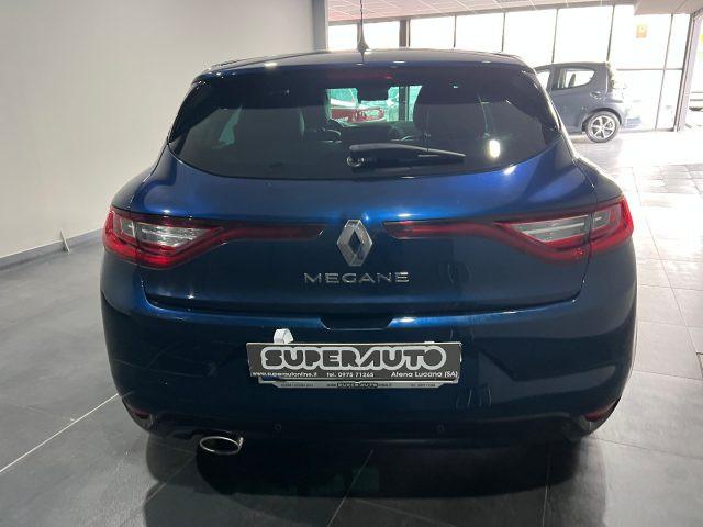 RENAULT Megane Mégane dCi 8V 110 CV EDC Energy Bose