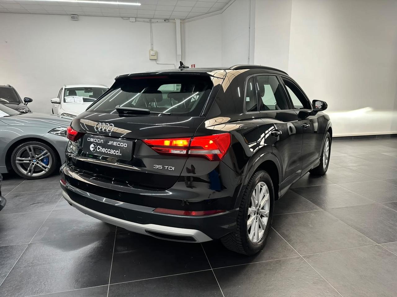 Audi Q3 35 TDI S tronic Business Advanced