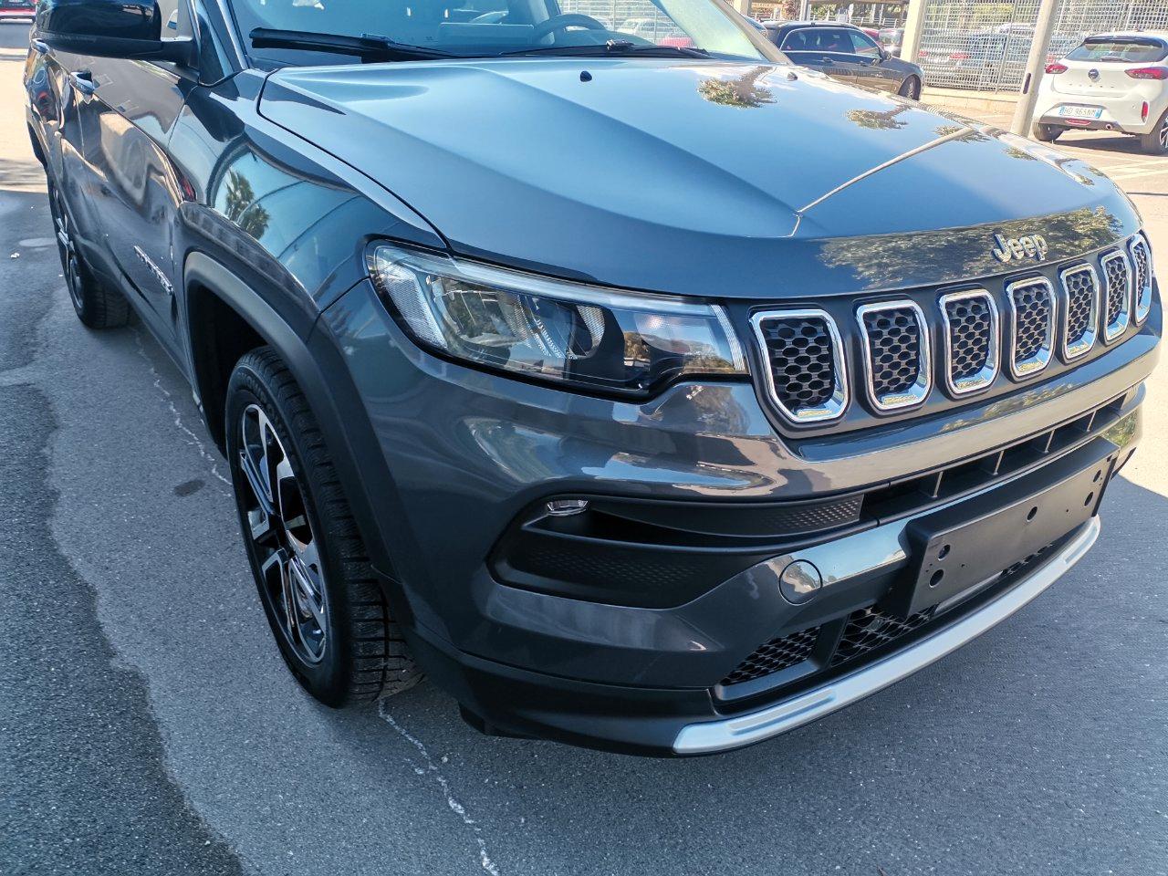 Jeep Compass 1.5 turbo t4 mhev Limited 2wd 130cv dct