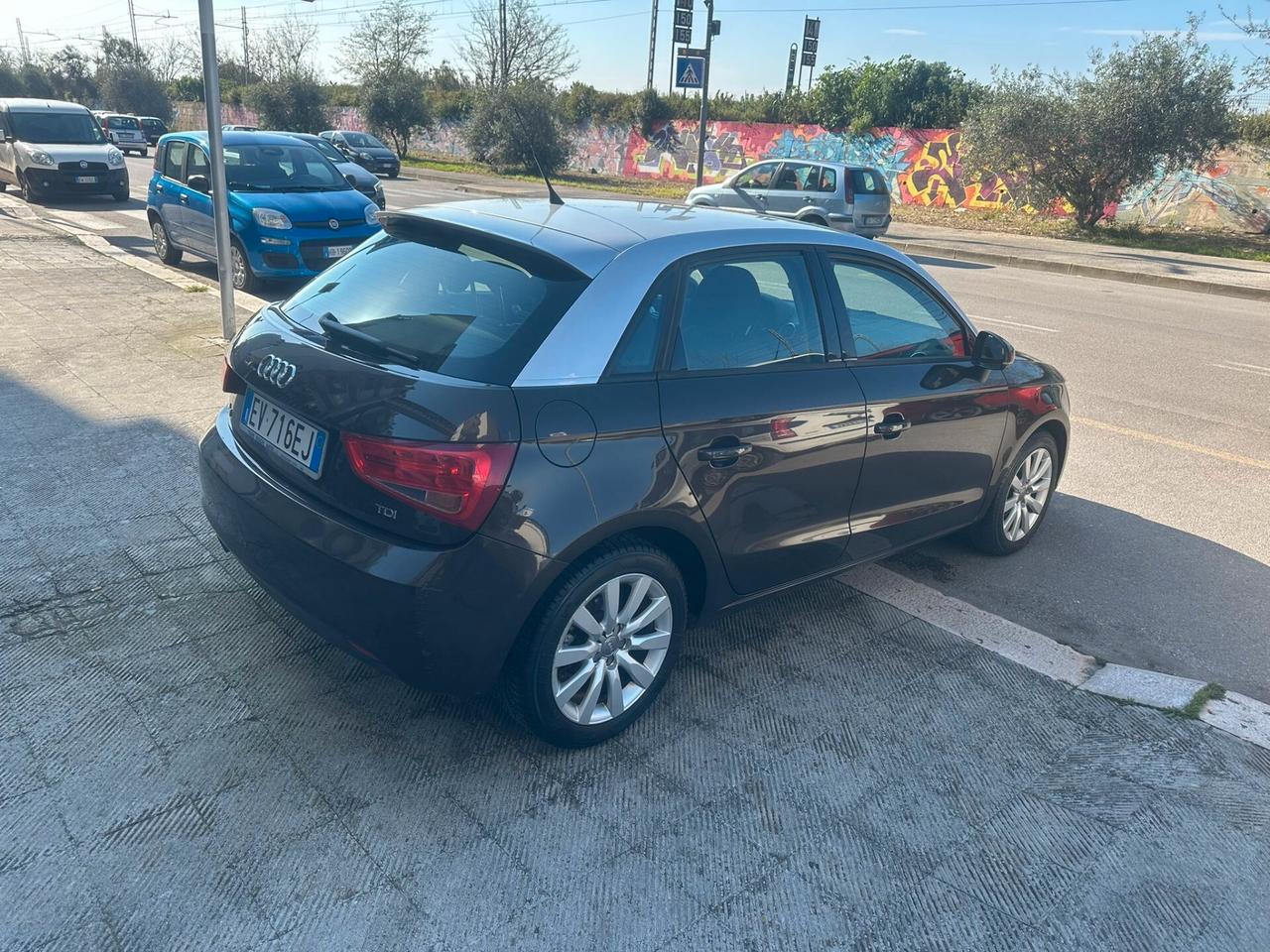 Audi A1 1.6 TDI S line edition